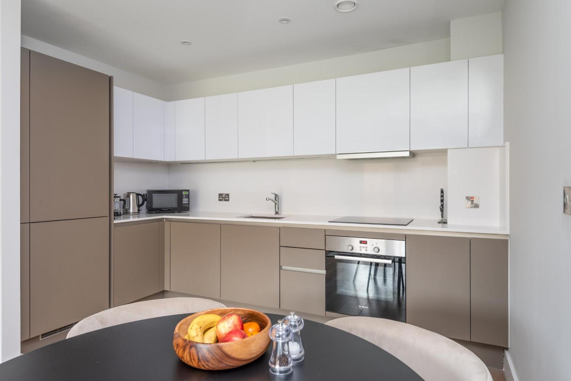 Montana - Modern Comfort & Prime Location Appartamento Londra